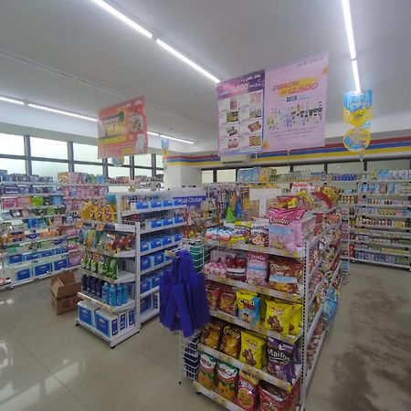 Padina Suites Tangerang Zewnętrze zdjęcie